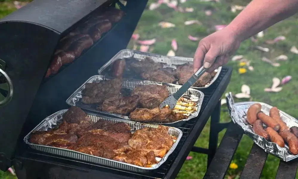 Najlepsze grille w Warszawie - gdzie zjeść i kupić grillowane przysmaki