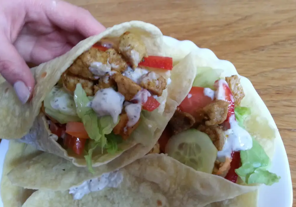 Kebab w tortilli - Zrób go w domu, kontroluj smak i kalorie!