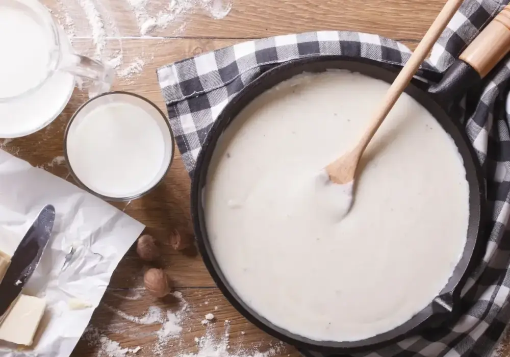 Beszamel bez grudek - idealny sos do lasagne i zapiekanek