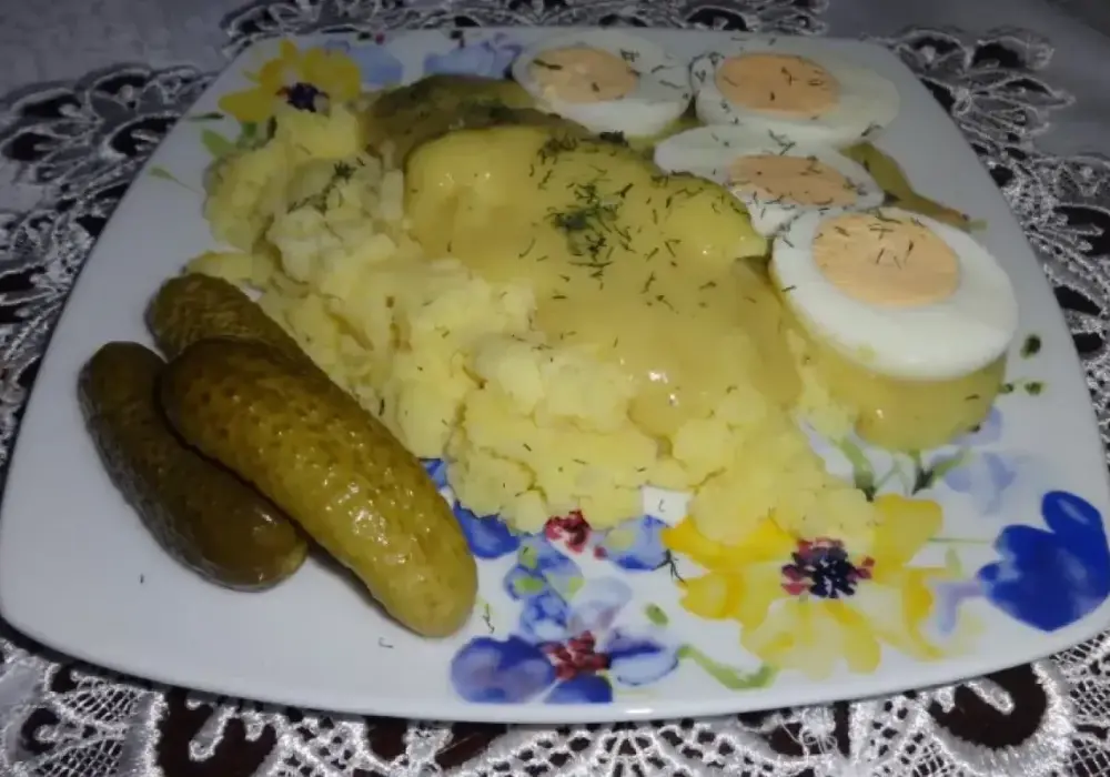 Jajka w sosie musztardowym - przepis na idealny smak!