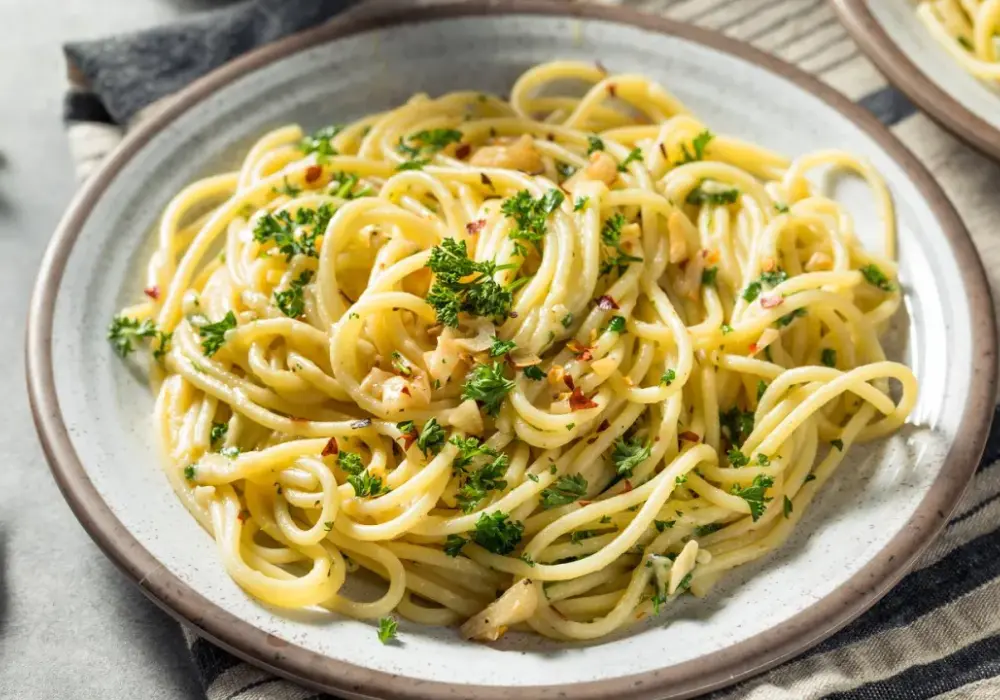 Szybkie dania z makaronem - klasyki, wege i One Pot Pasta