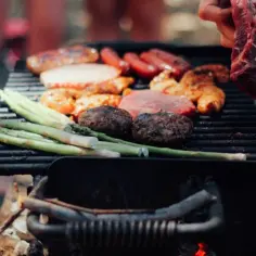 Najlepsze miejsca do grillowania w Łodzi – unikaj błędów i ciesz się!