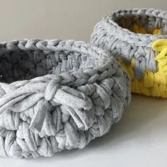 Pomysły na projekty z włóczki spaghetti - co zrobić z t-shirtów