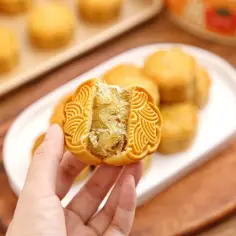 Gdzie kupić księżycowe ciastka? Najlepsze miejsca i porady