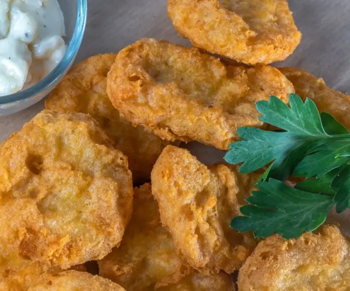 Nuggetsy z kurczaka jak z McDonald's – przepis na idealne!