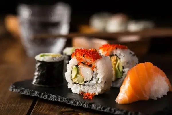 Co do sushi - Składniki, dodatki, napoje - Przewodnik smaku