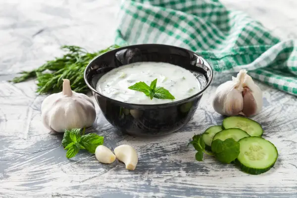 Domowe cacyki - przepis na idealny sos do obiadu (bez wodnistego ogórka!)