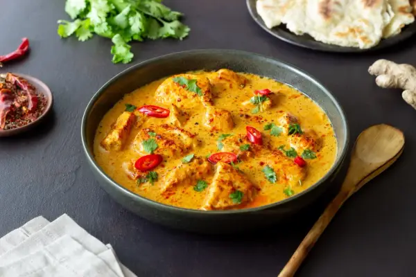Czy można jeść curry w ciąży? Bezpieczne opcje i pułapki do uniknięcia