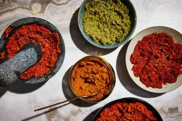 Która pasta curry jest najostrzejsza? Poznaj tajemnice ostrości!