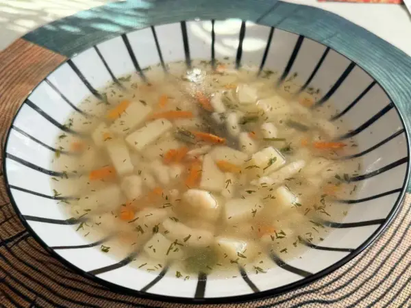 Zupa zacierkowa - Prosty przepis na domowy smak