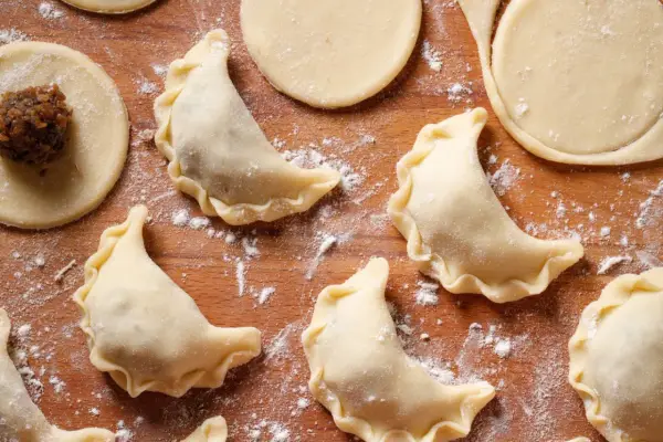 Pierogi z kaszą gryczaną i serem - przepis, który zawsze się udaje