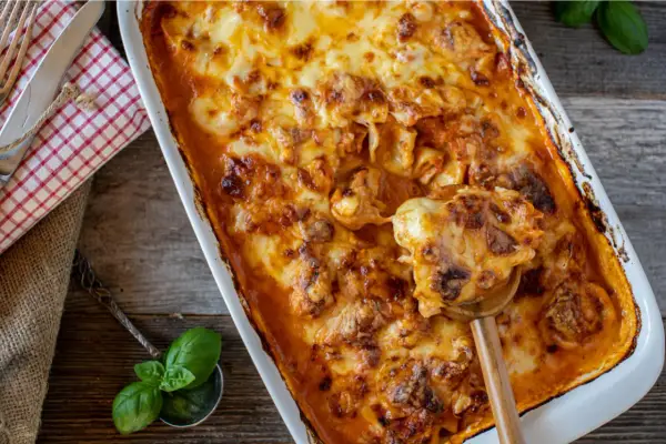 Co podać do tortellini z grzybami, aby zachwycić smakiem?