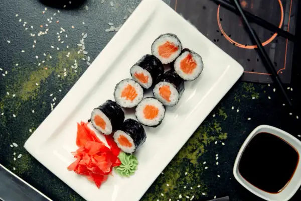 Hosomaki - Odkryj sekrety prostego sushi i zrób je w domu