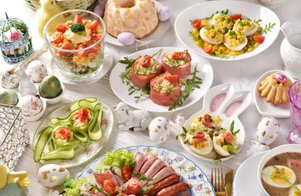 Potrawy na Wielkanoc - tradycyjne menu bez przeładowania