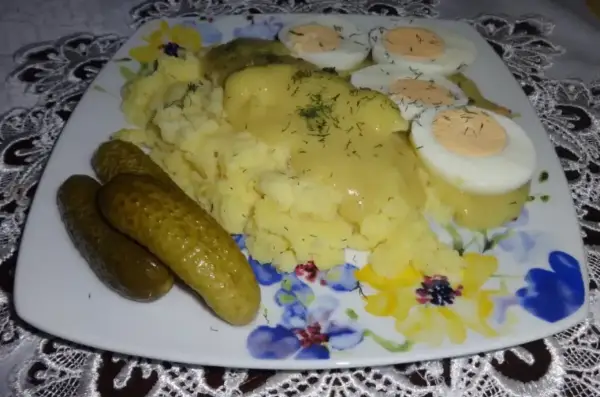 Jajka w sosie musztardowym - przepis na idealny smak!