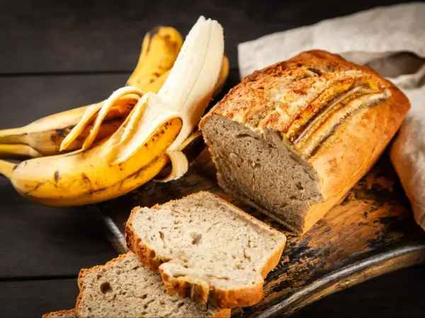 Wilgotne ciasto bananowe - przepis, który zawsze wychodzi!
